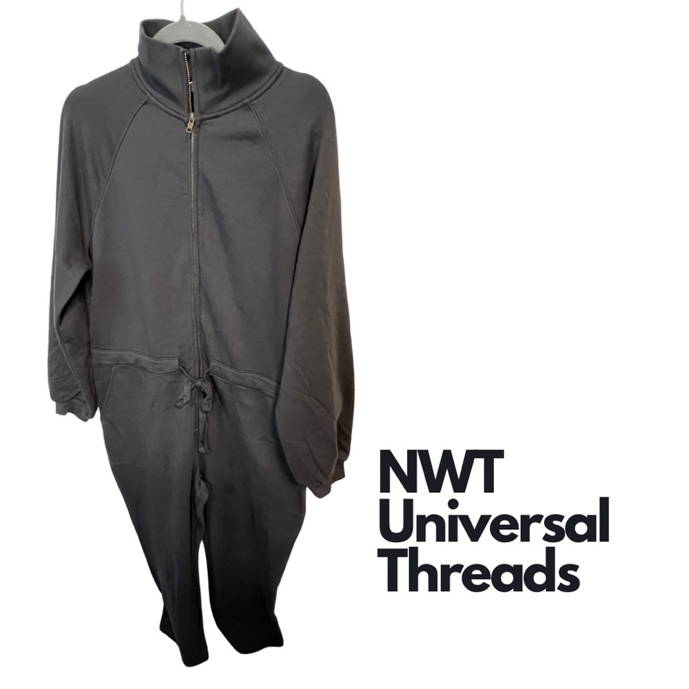 Universal Threads |  Long Sleeve Black Fleece Jumpsuit | Size L